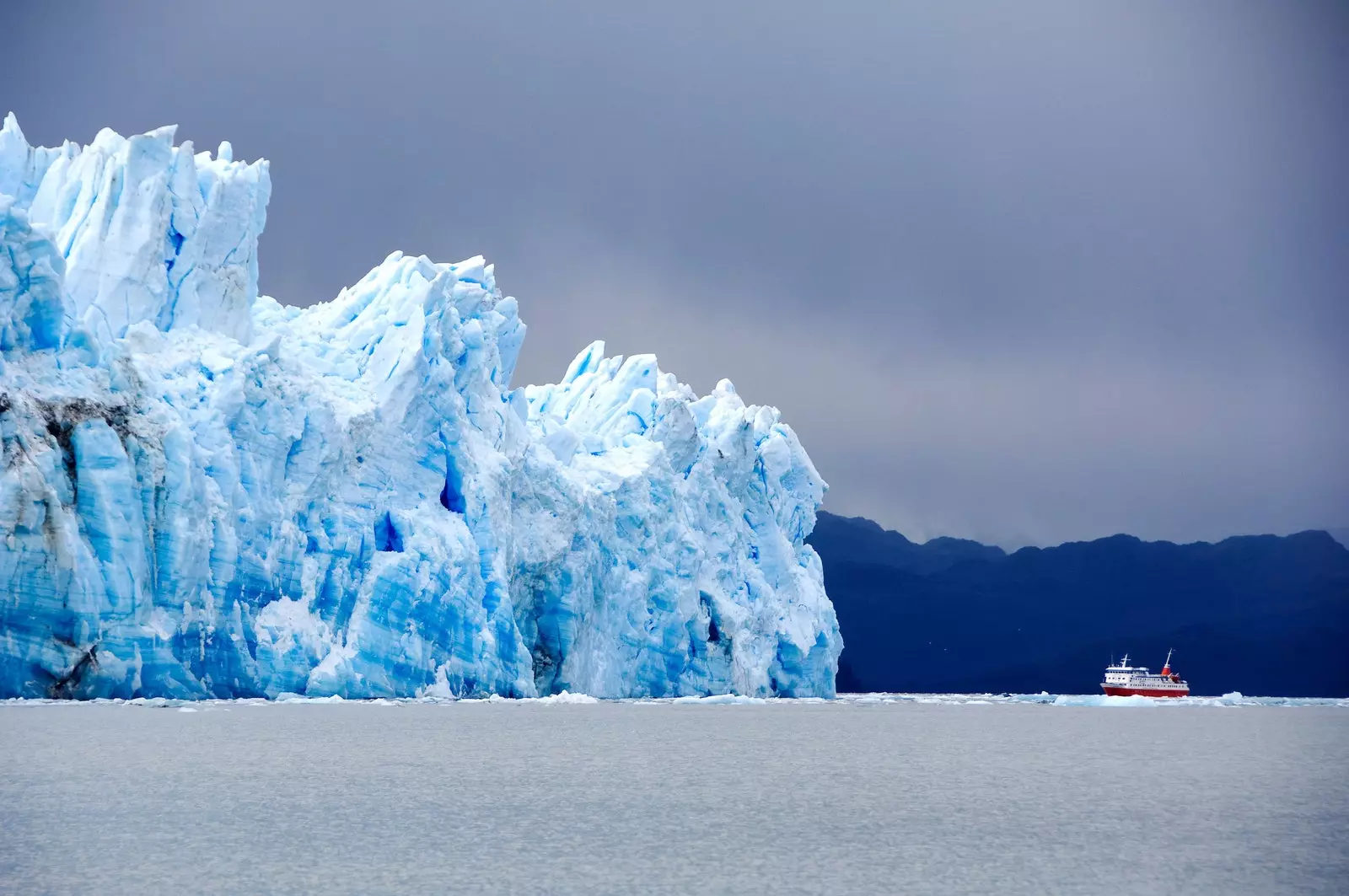 Pío XI jökull, sá stærsti á suðurhveli jarðar utan Suðurskautslandsins