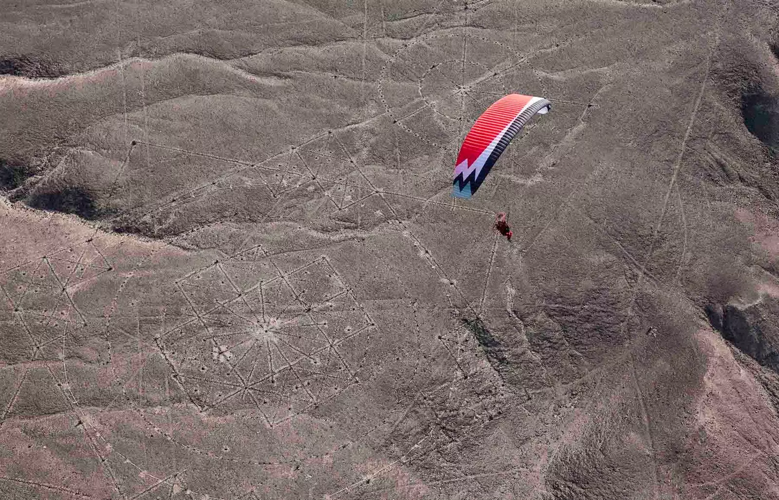 nazca lijnen parachute