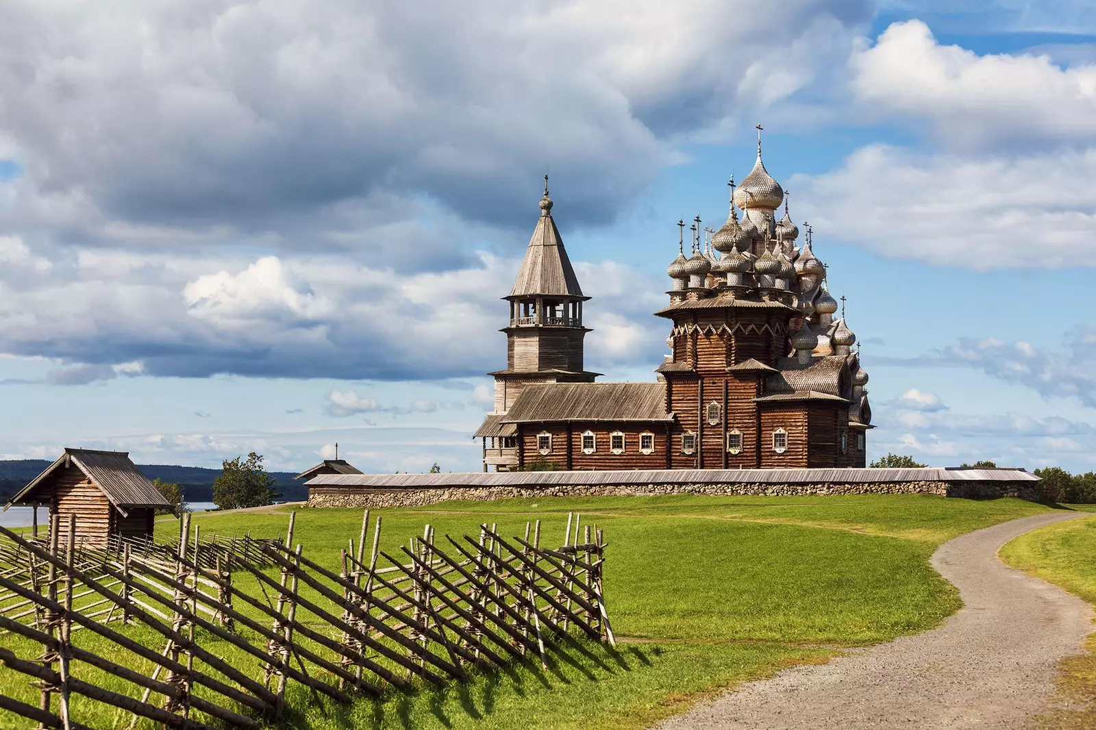 Русские острова А что если провести лето на Кижах