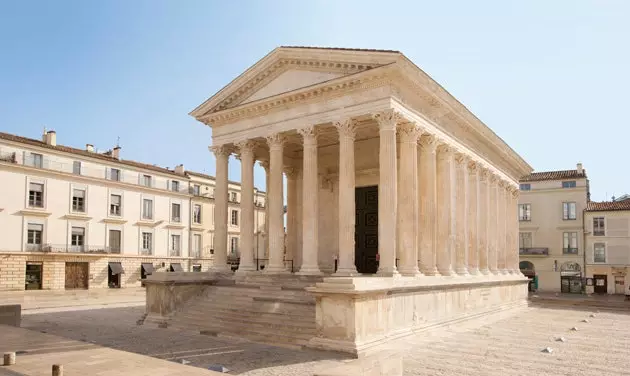 Maison Carre din Nimes