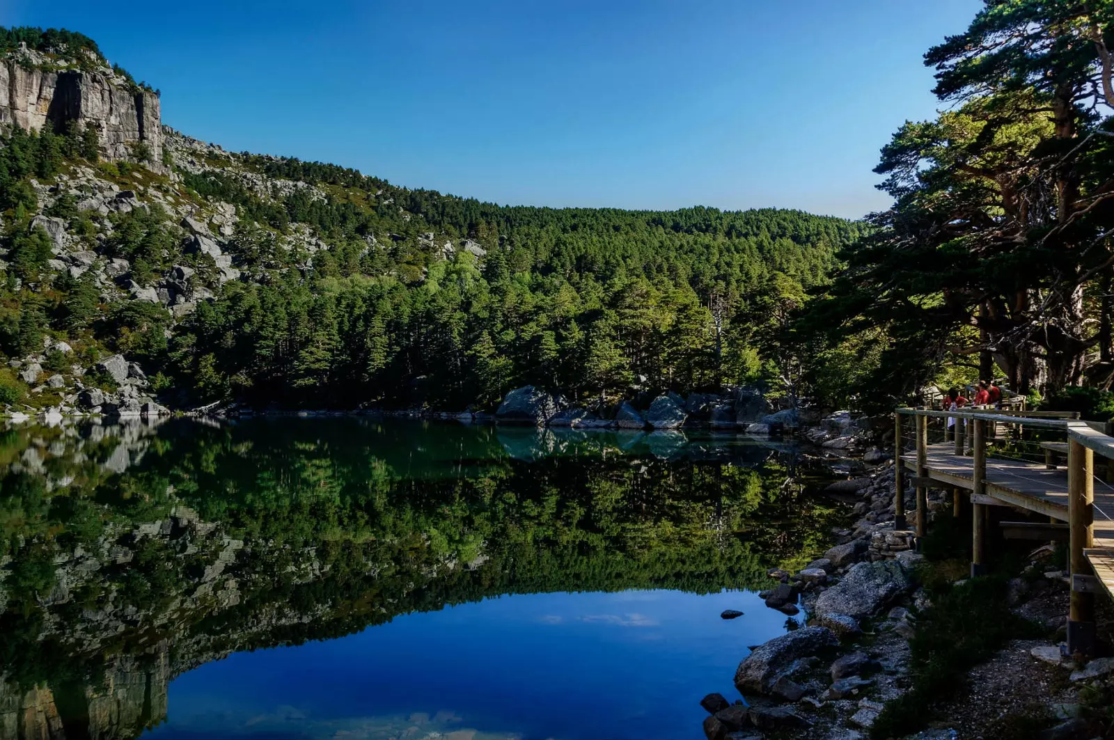 Černá laguna Soria