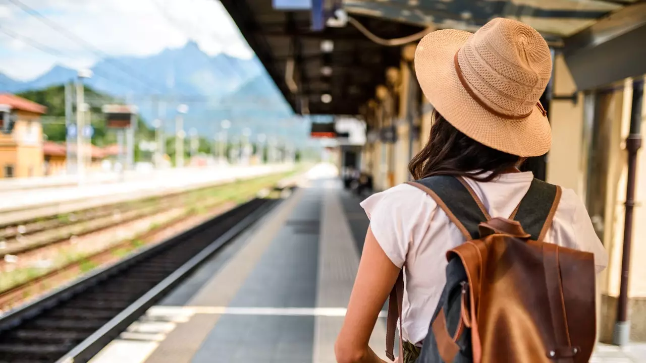 De Wijntrein, de Antonio Machado-trein... De treinen rijden weer om Castilla te ontdekken!