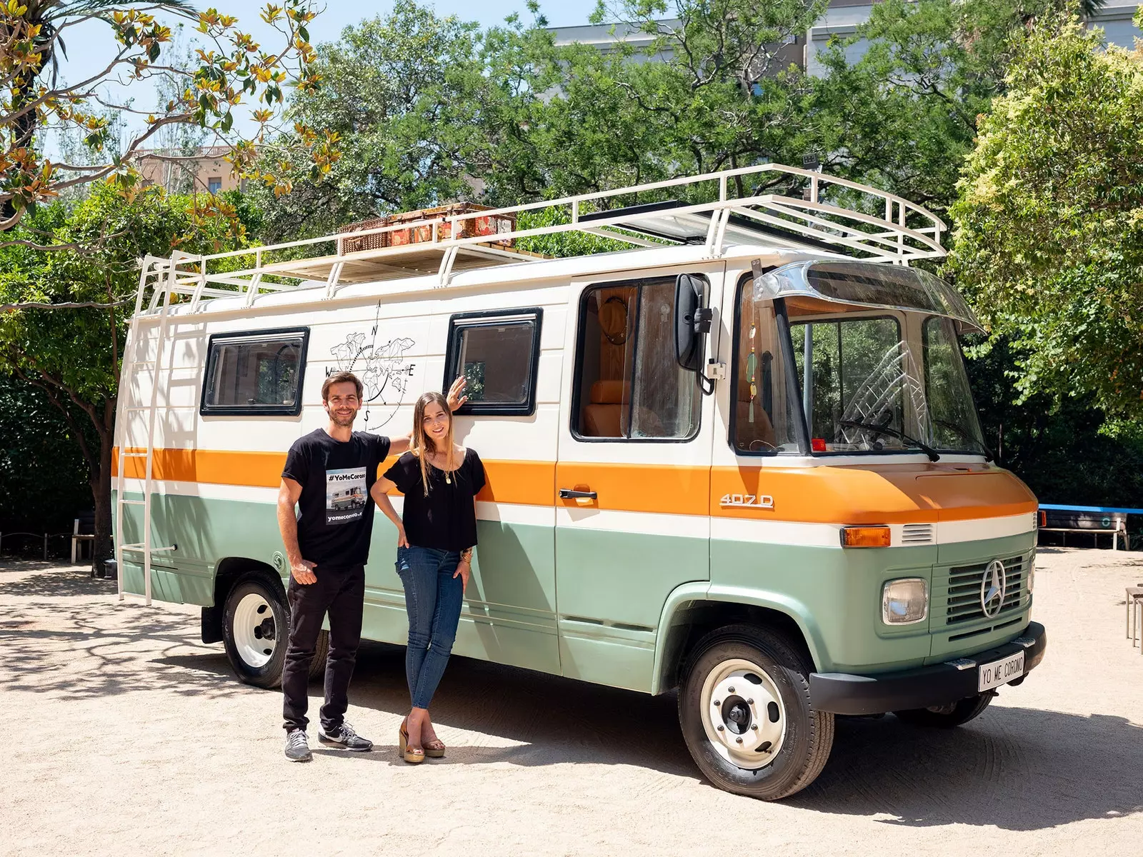 Marc Clotet và Natalia Snchez một chiếc motorhome để kết thúc Covid19