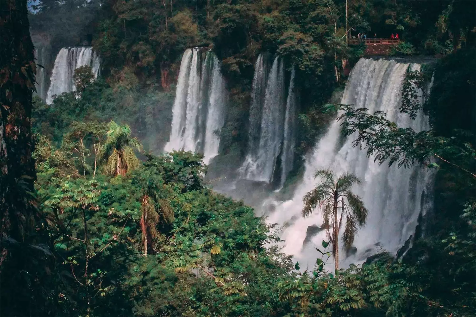 Maporomoko ya Iguazu huko Misiones