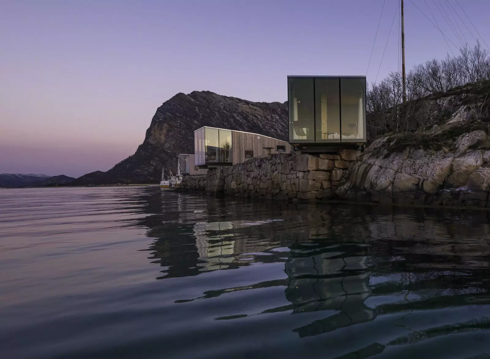 Cabane pe marea insulei Manshausen.