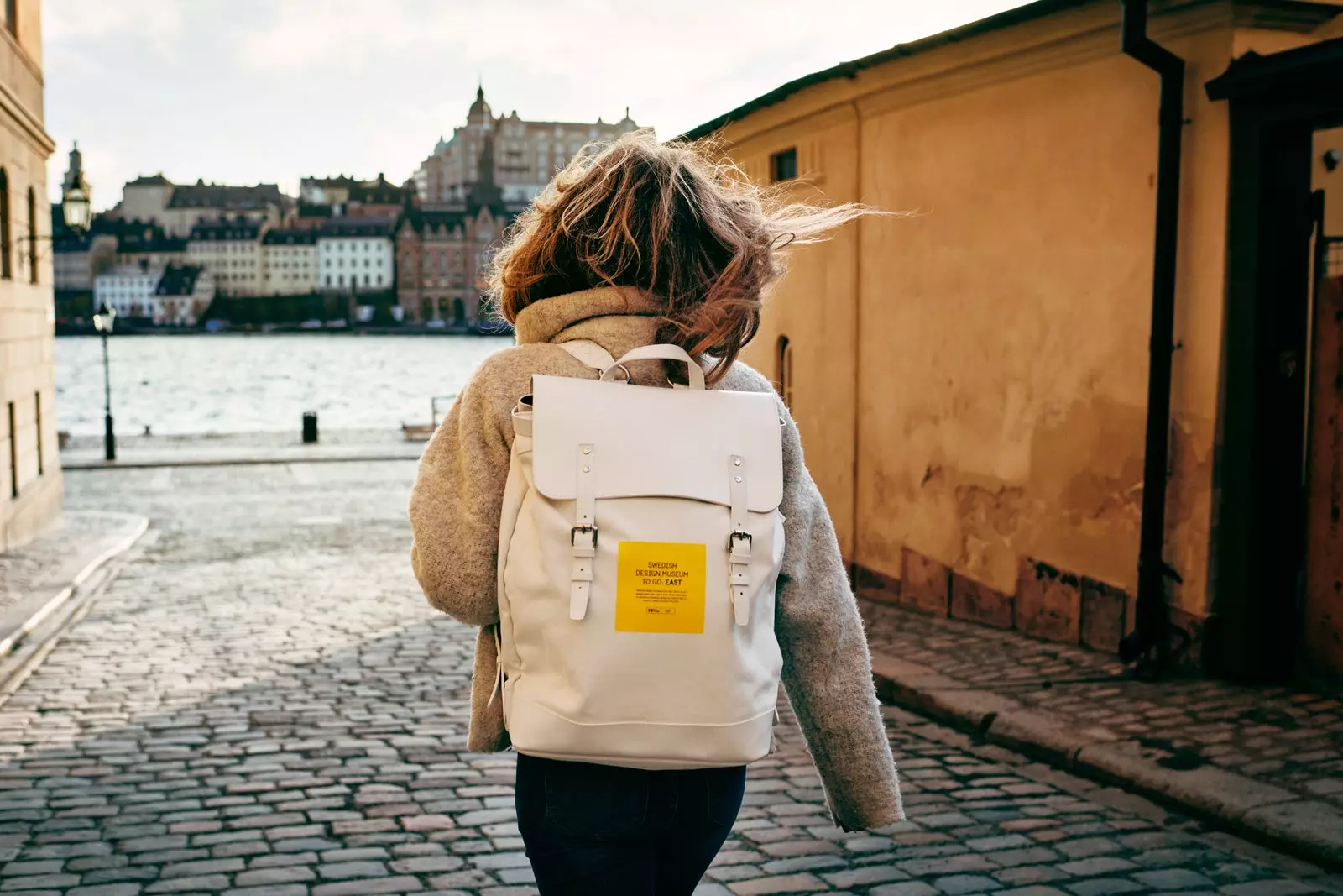 O Swedish Design Museum To Go projetou uma mochila para descobrir a Suécia.