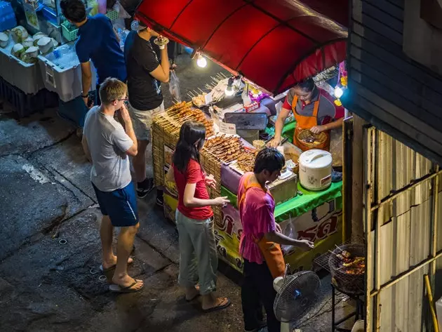 Sukhumvit soi ၃၈