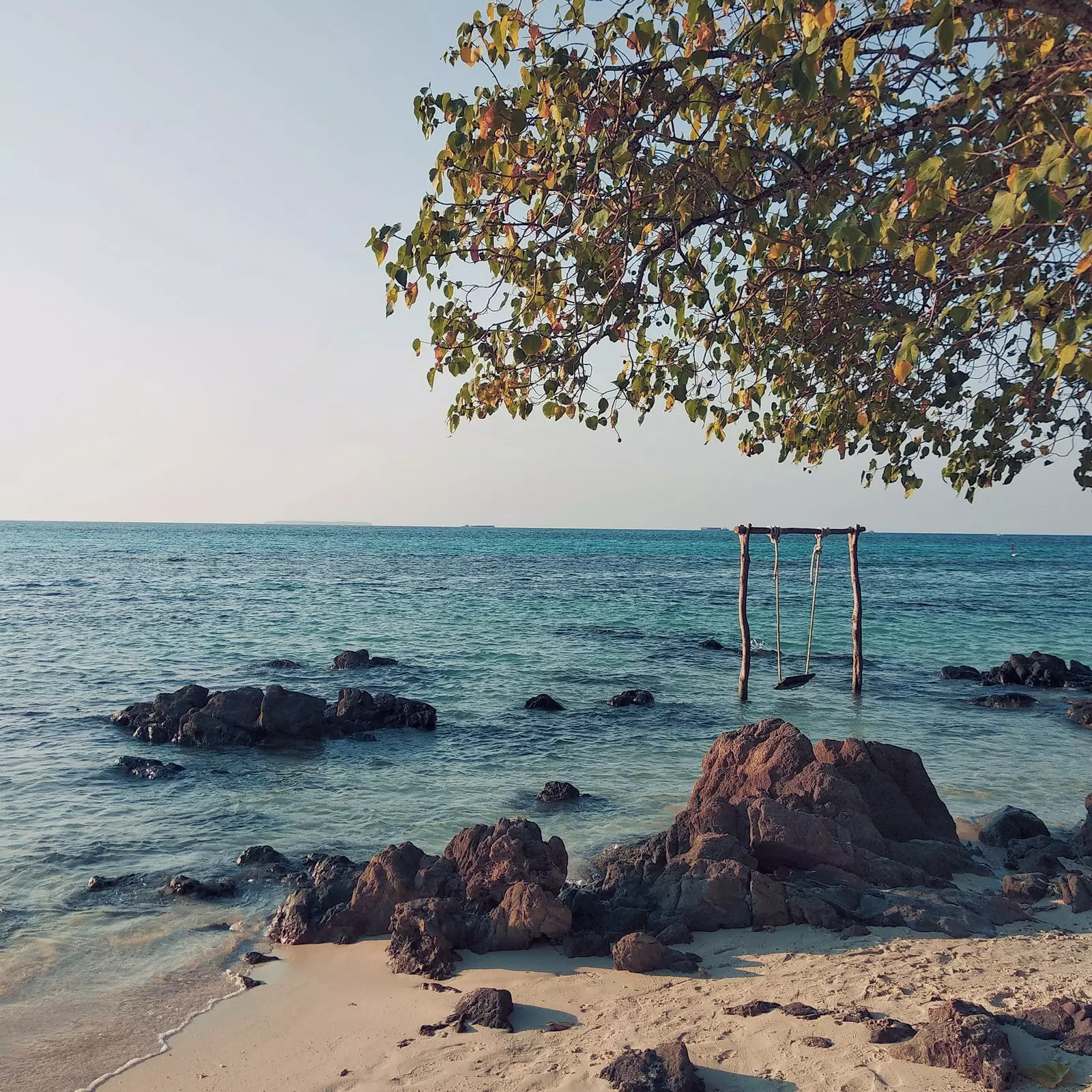 Pilih pulau gurun anda sendiri di kepulauan Karimunjawa