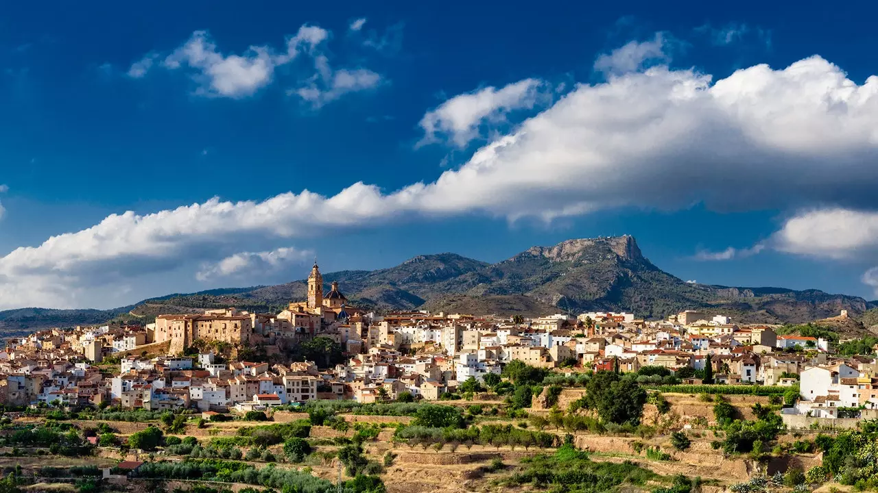 Chelva, la città che rinasce in primavera con la sua Via dell'Acqua