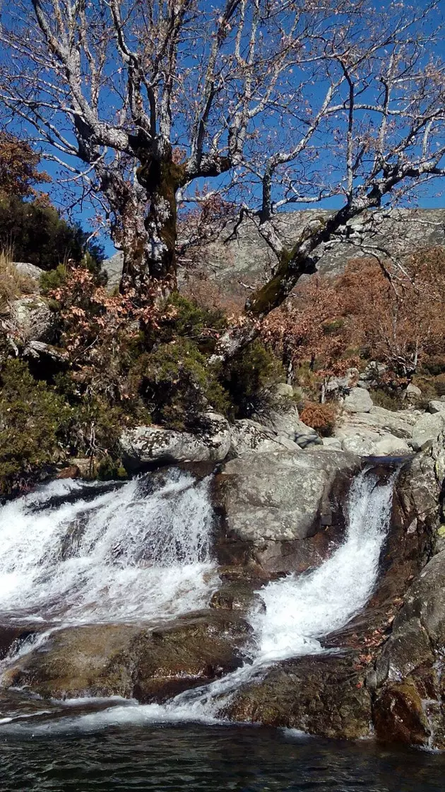 Os desfiladeiros de água pontilham La Vera