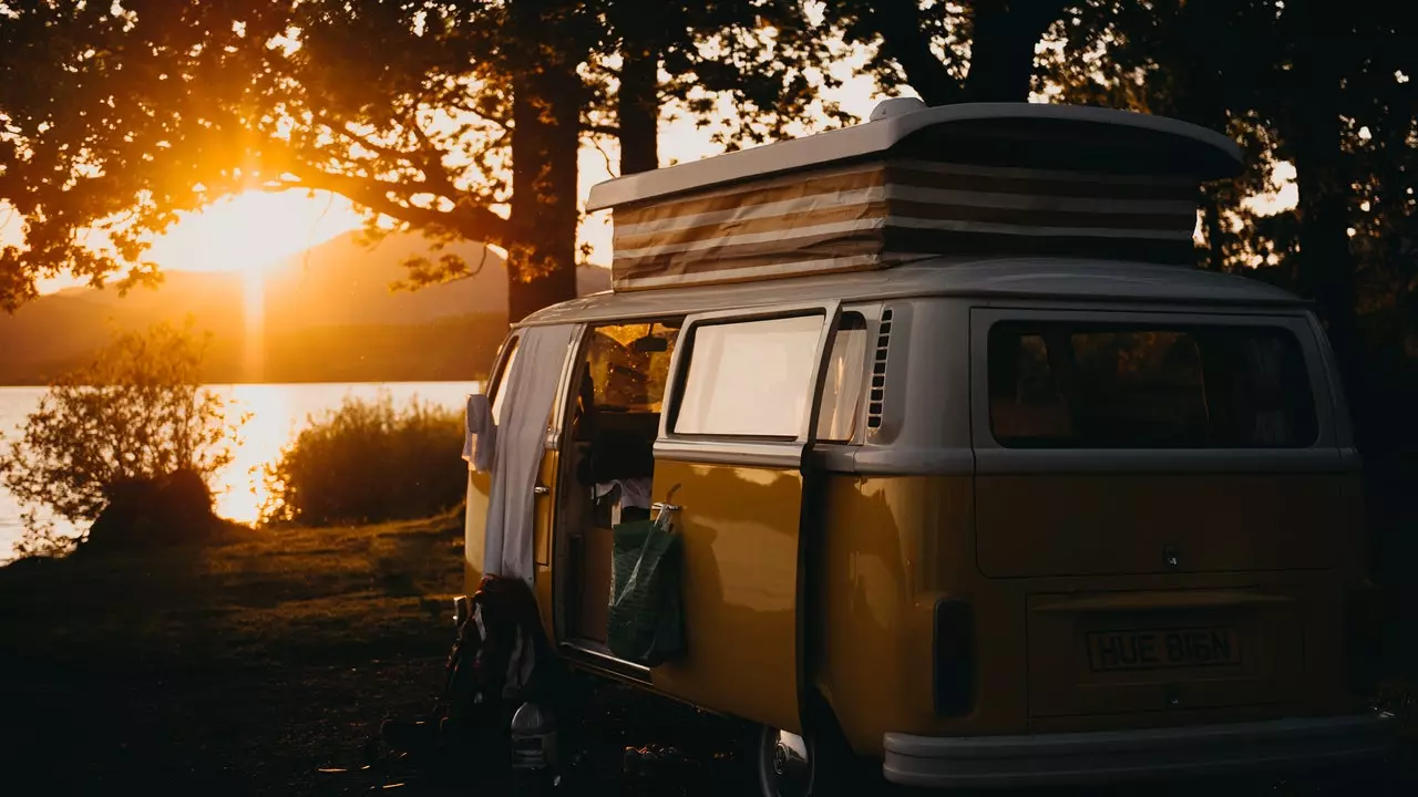 8 objetos para 'camperizar' sua van (e transformar 'acampar' em 'glamping')