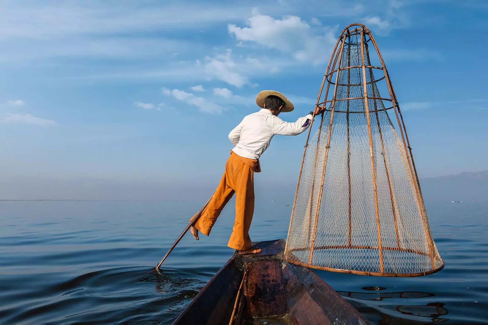 Traditionell Fëscher um Inle Lake