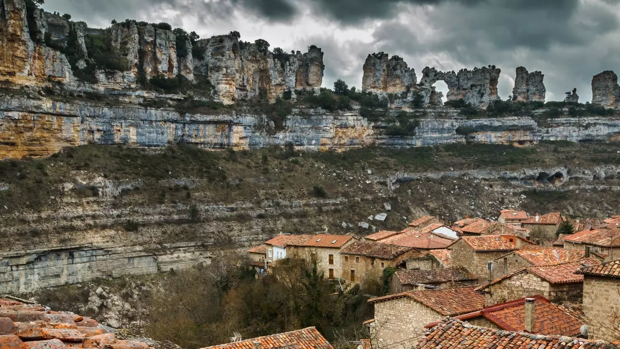 Pueblos del Agua: градско планиране и природа на брега на Ебро