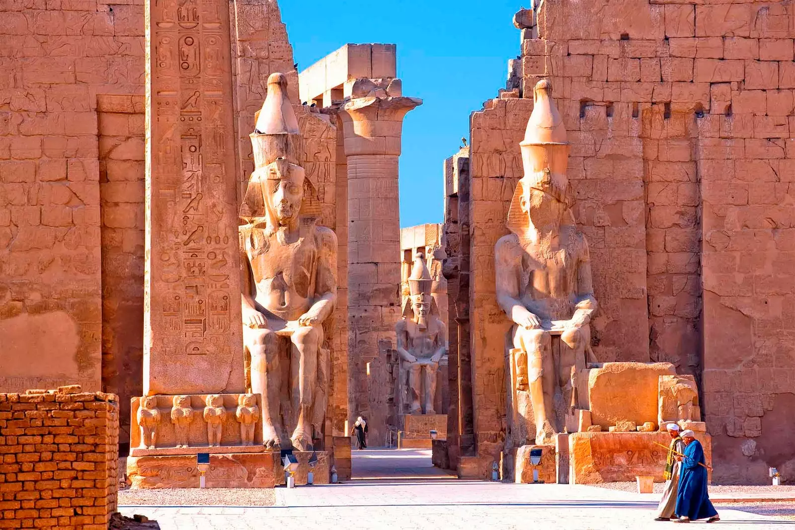 luxor məbədi