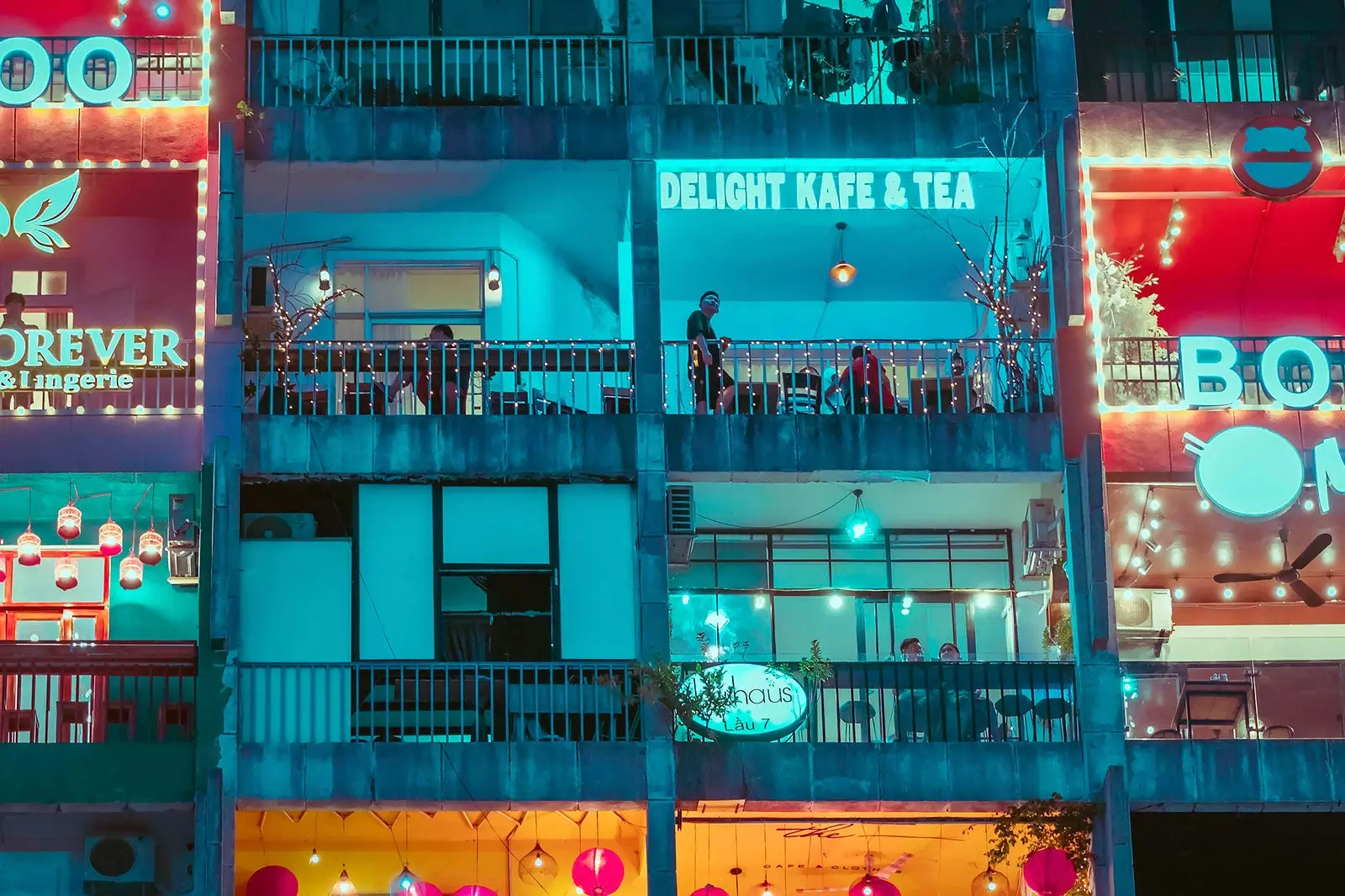 Apartment Café atau bangunan cerita Vietnam