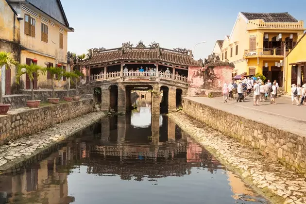 De Japanse overdekte brug