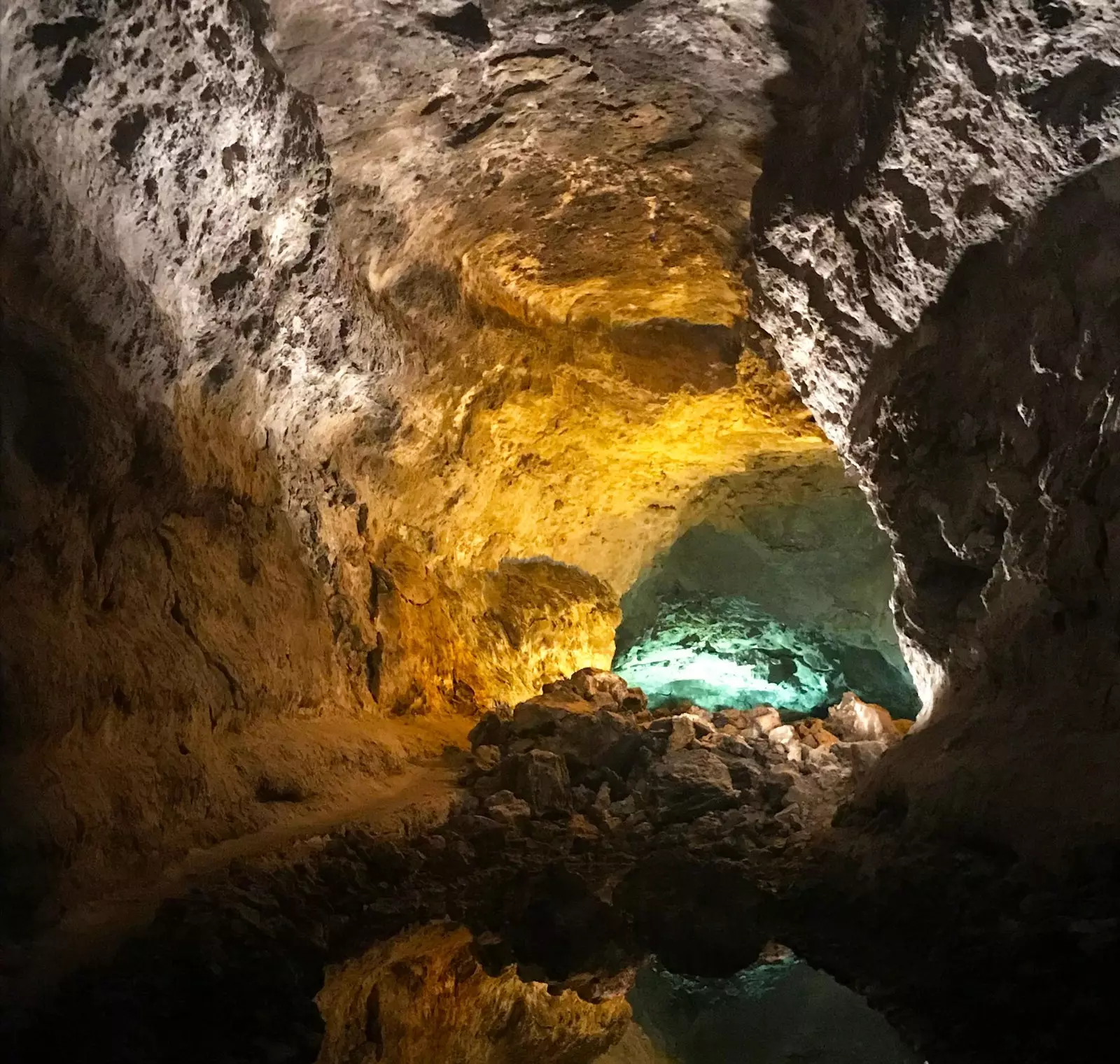 De grönas grotta