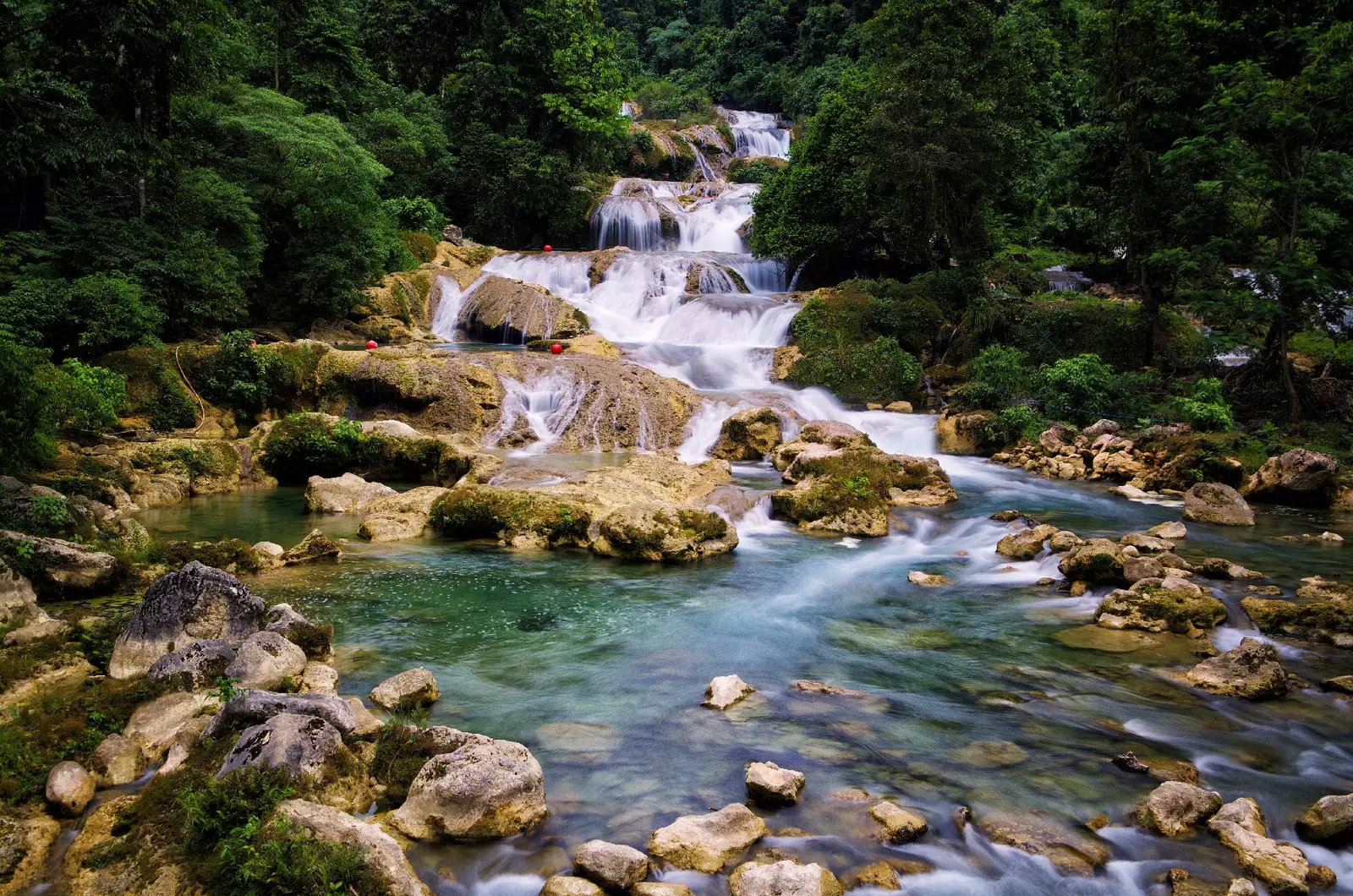 Aliwagwag Falls