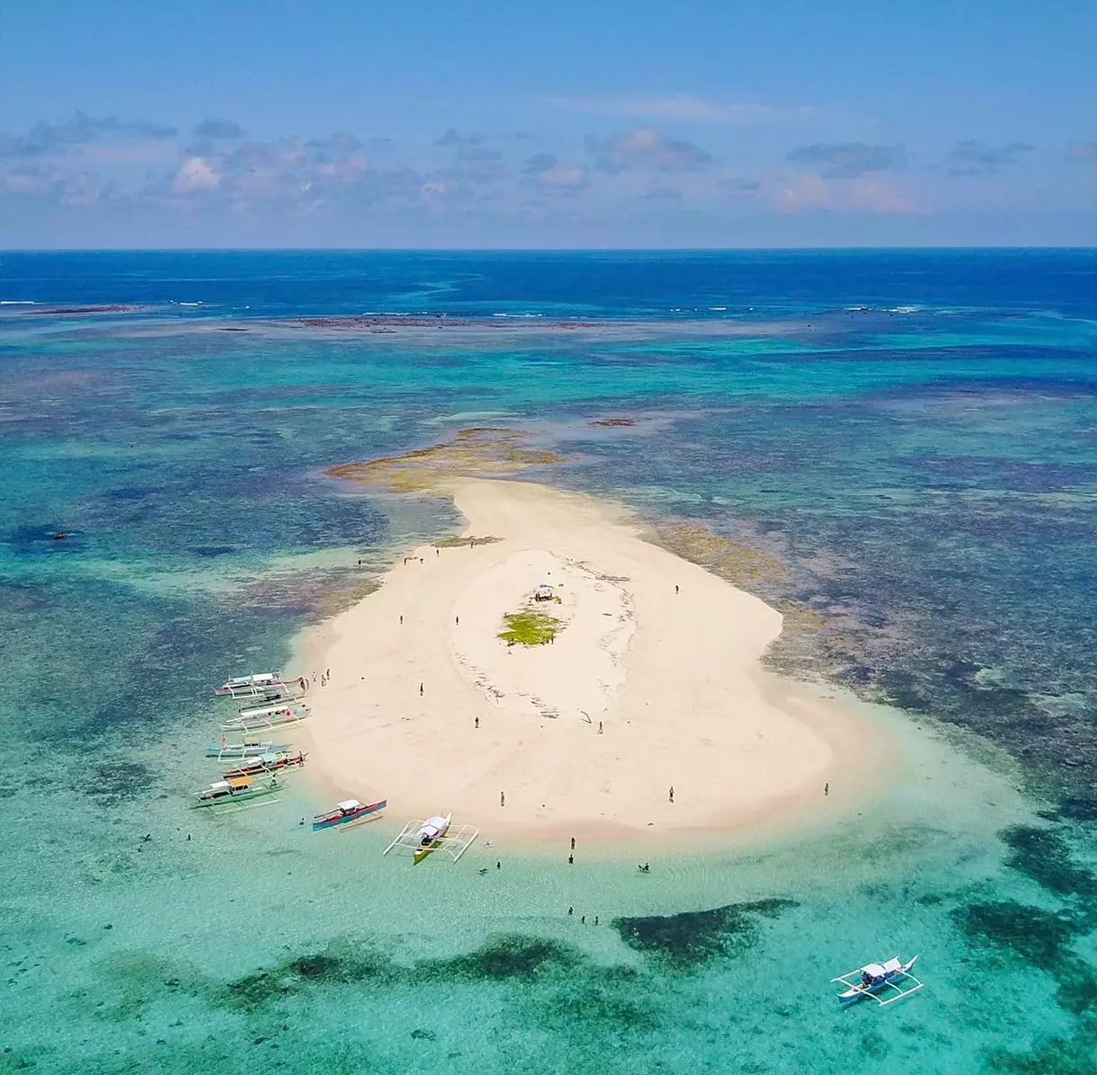 Naked Island another of the excursions you can do from Siargao