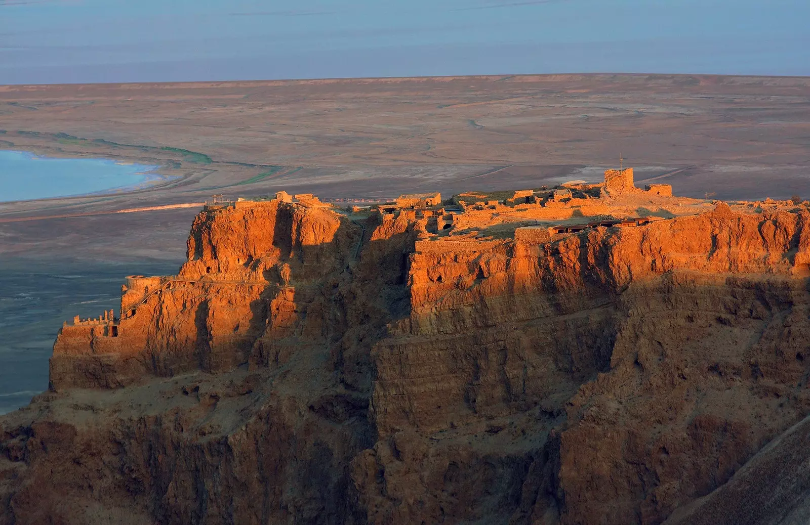 Masada'nın havadan görünümü