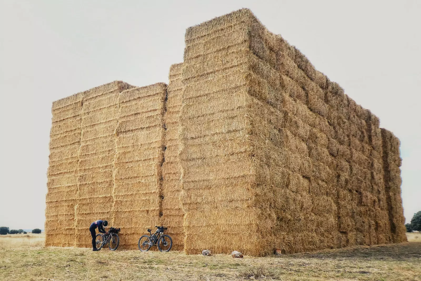 Bikepacking montagne vuote in Spagna