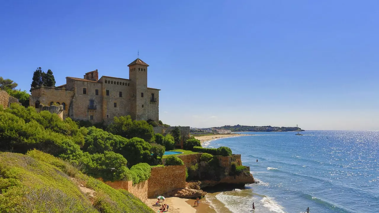 Bewaar het geheim voor ons: de mooiste stranden van Tarragona