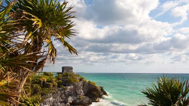 Tulum - ကာရေဘီယံတွင် အဆွဲဆောင်နိုင်ဆုံးနေရာ