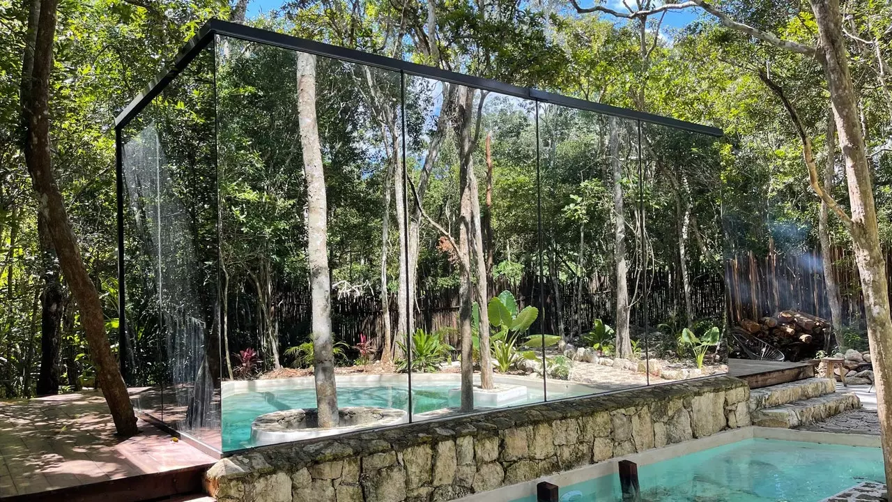 These mirror cabins merge with the nature of Tulum