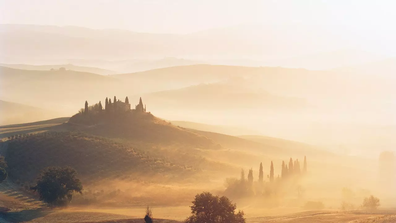 Romantic Tuscany (excuse the redundancy)