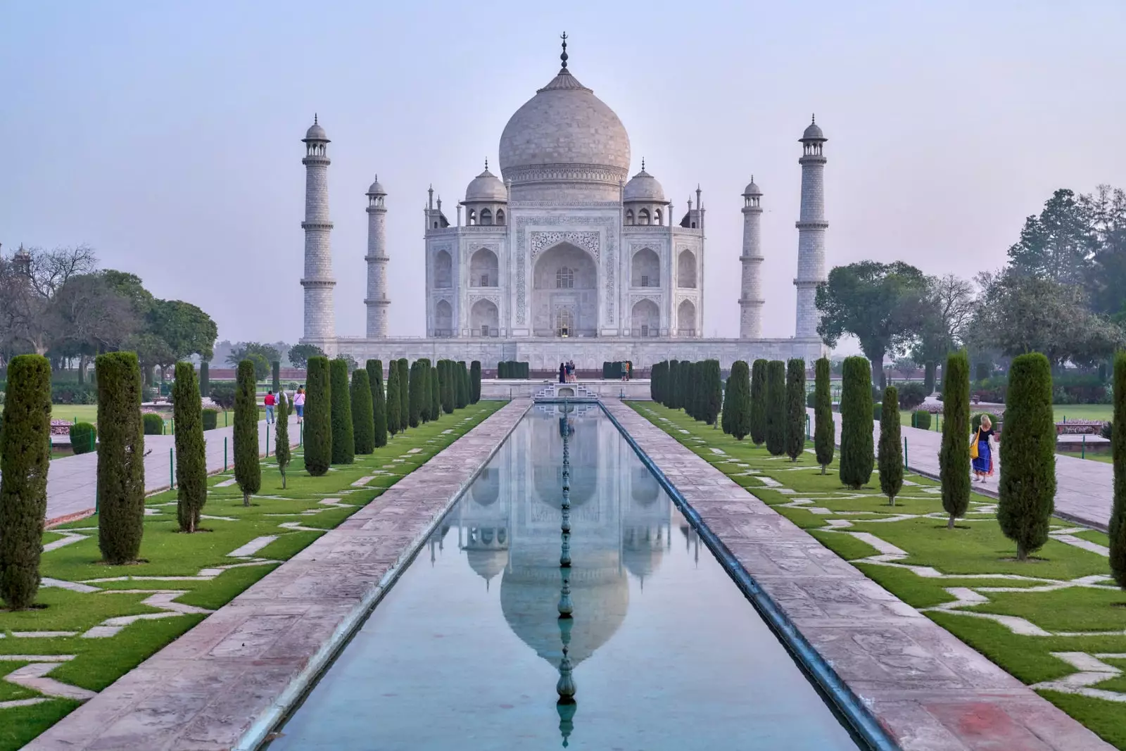 Taj Mahal se bori da preživi.