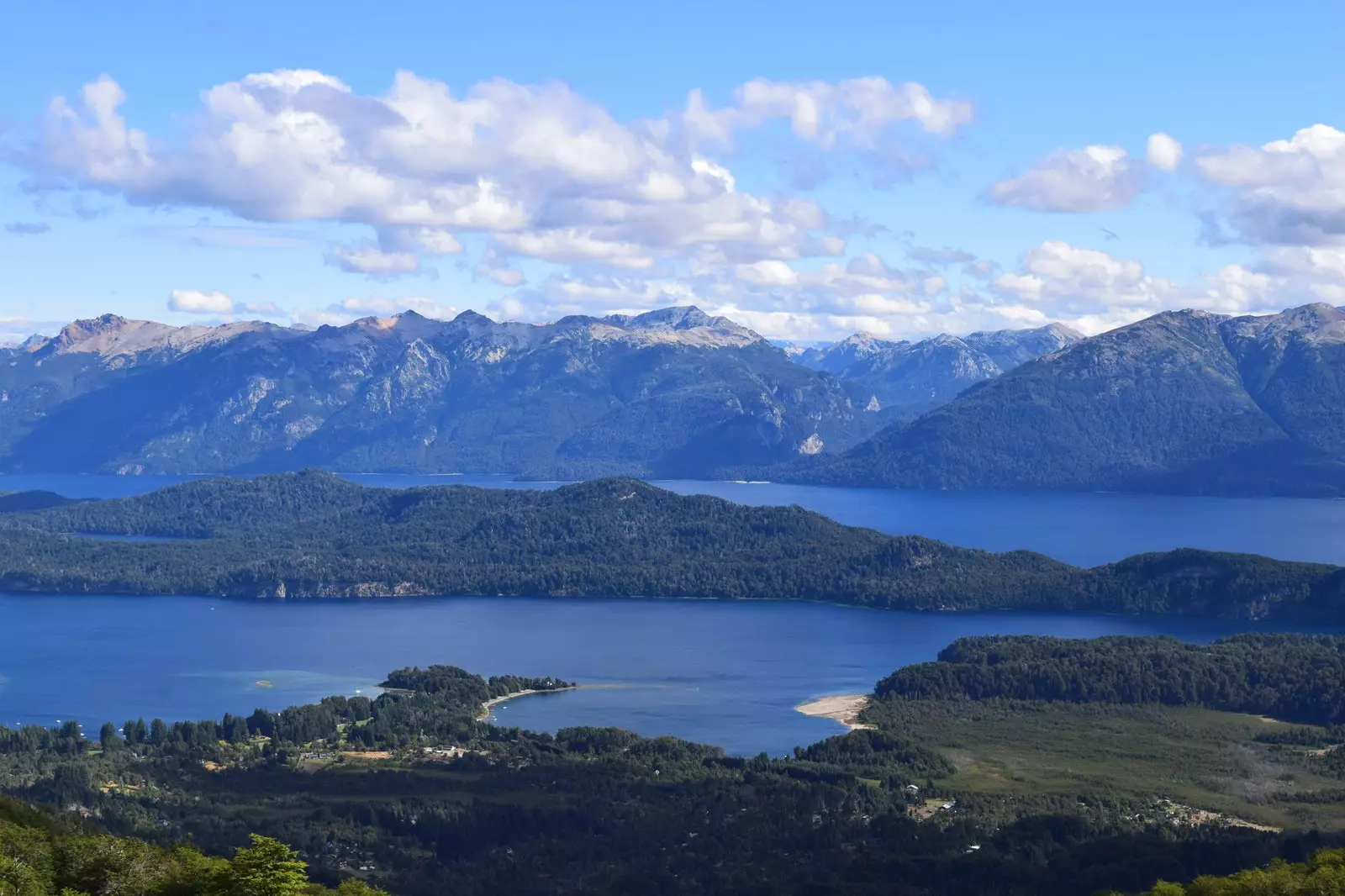 Utsikten over argentinske Patagonia fra Cerro Bayo