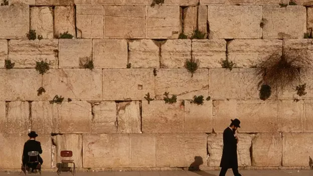 Venter på verdens ende i Jerusalem