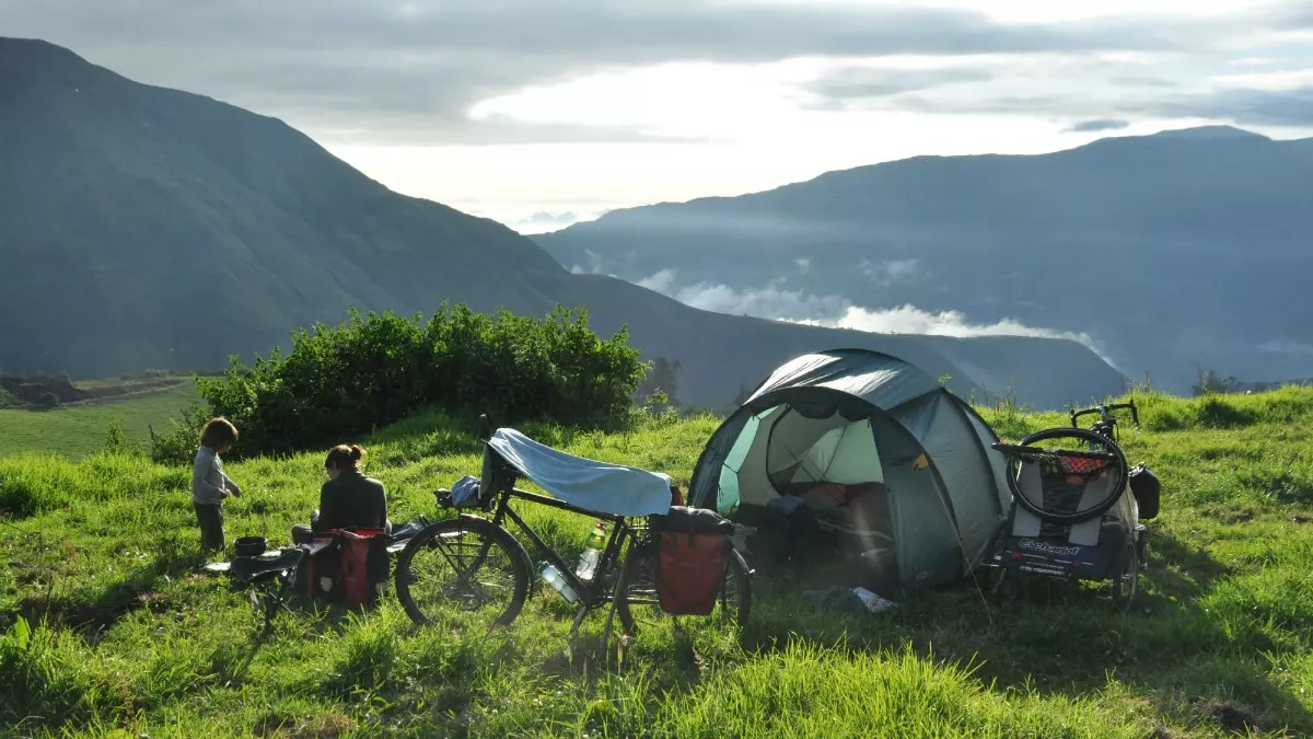 Questa famiglia ha viaggiato per il mondo in bicicletta per sette anni