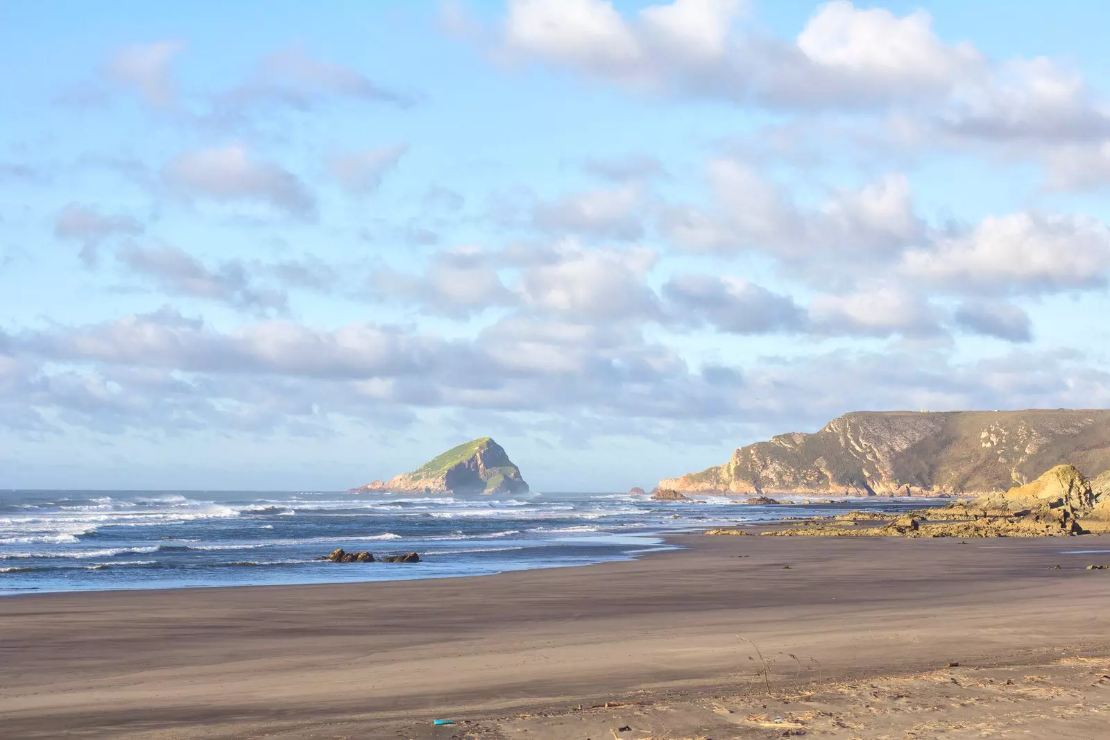 Los Quebrantos Plage zu San Juan de la Arena.