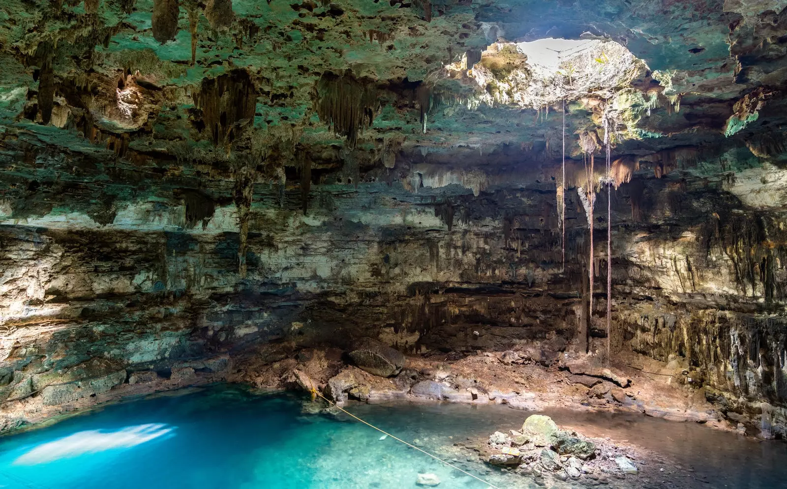 Cenote Dzitnup Valladolid Jukatanas