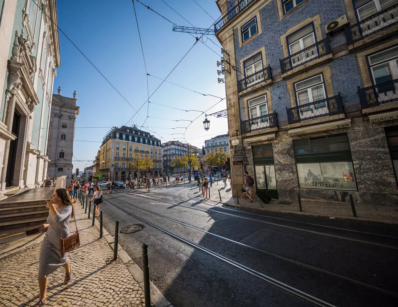 Chiado lebih dari sekadar lingkungan kopi di Pessoa