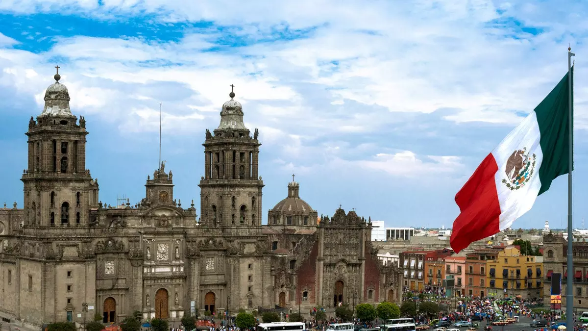 Guncangan budaya yang dialami semua orang Spanyol ketika akan tinggal di Mexico City