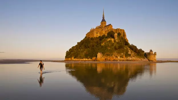 Värdelösa Mont Saint-Michel Encyclopedia