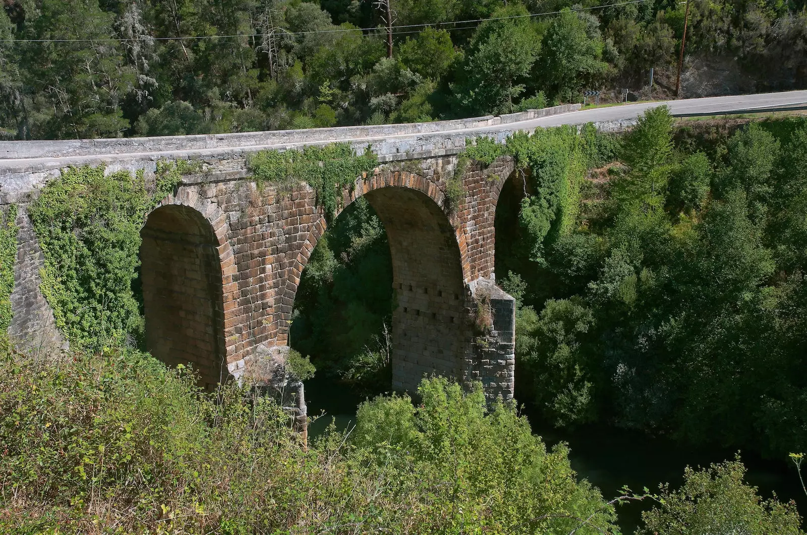 Ponte Bibei z Pobra de Trives