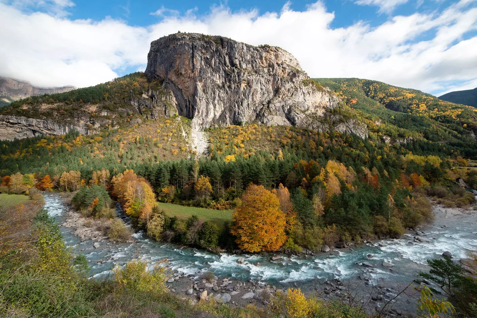 Høst i Huesca Pyreneene