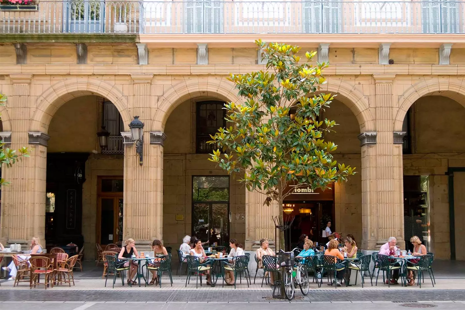 Das gute Leben in San Sebastian findet um einen Tisch herum statt