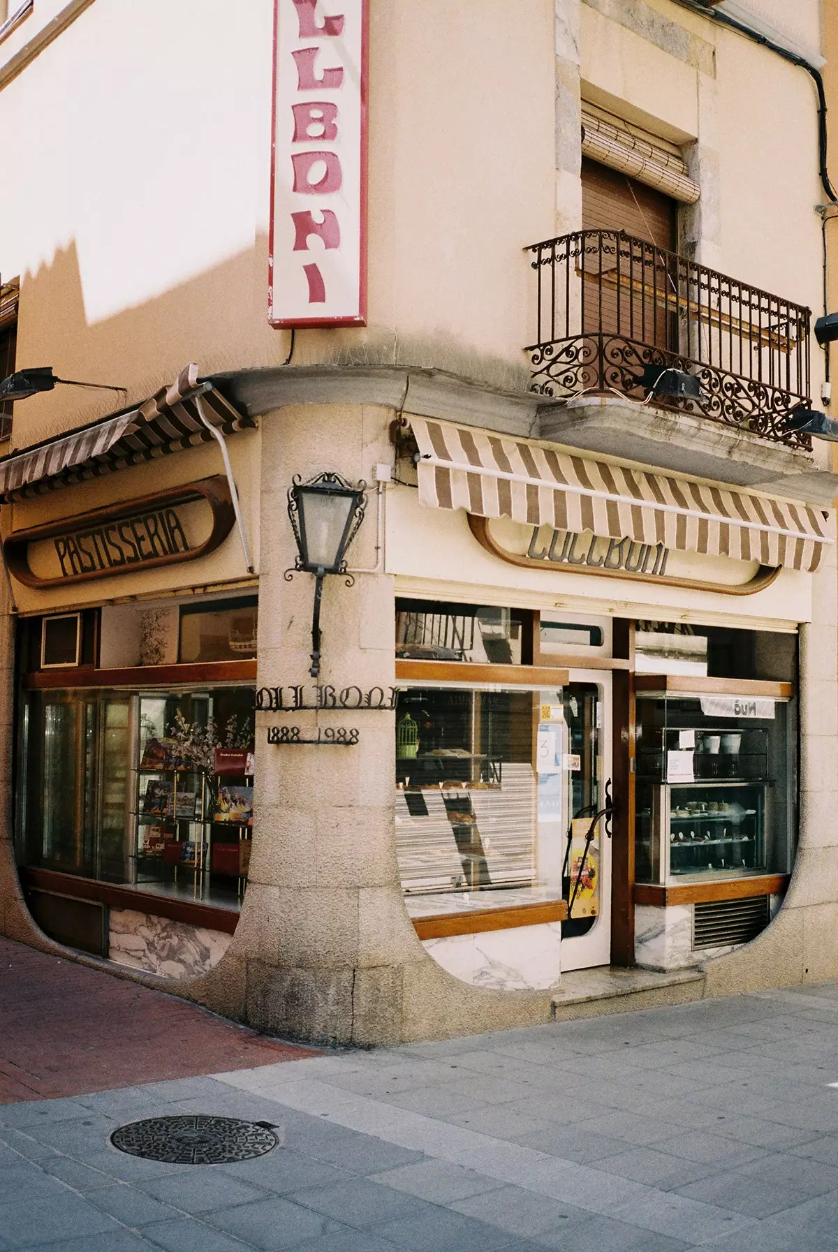 La légendaire pâtisserie Collboni sur la Calle Mayor