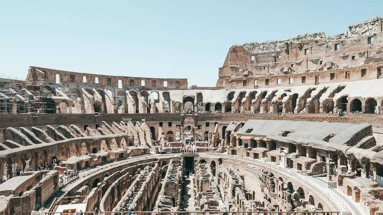 Colosseum í Róm opnar aftur almenningi