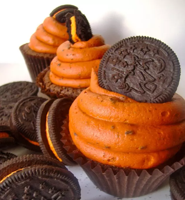 pumpkin oreos