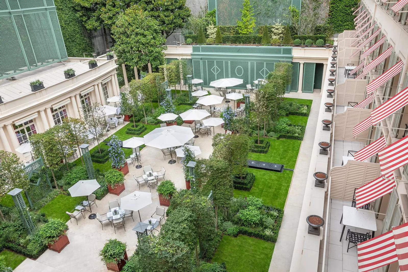 hotel le bristol parijs tuin