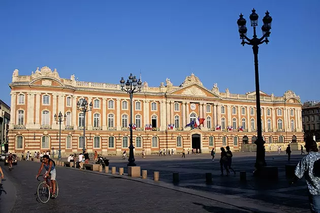 Laissez-vous inspirer par le bâtiment du Capitole