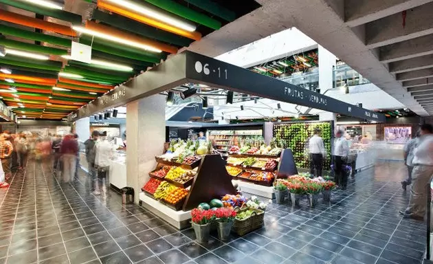 Interior del mercat de San Antón