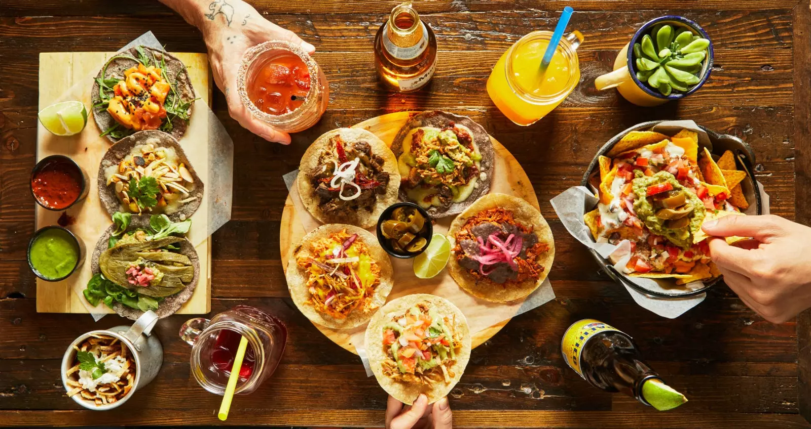 Pikio taco brunch mexican în Gràcia.