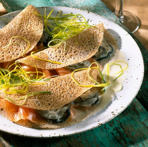 pancakes mat oysters