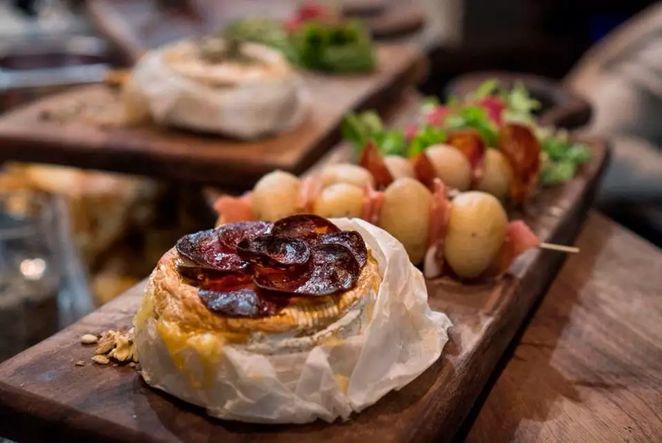 cheese cooked in Deruelle